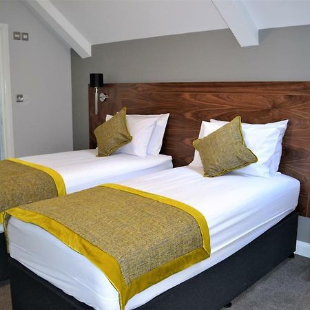 New Park Hotel Carmarthen Eksteriør billede