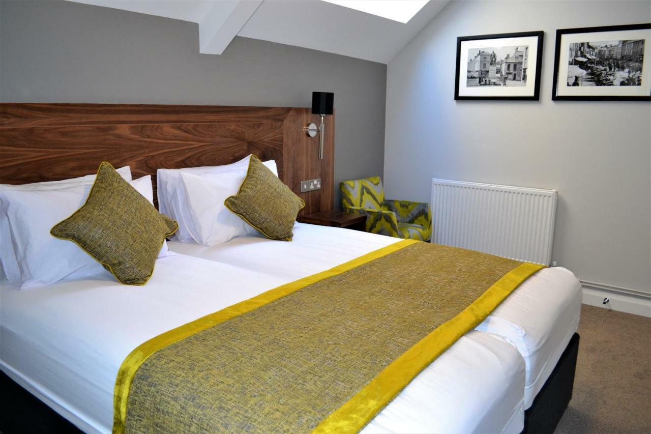 New Park Hotel Carmarthen Eksteriør billede