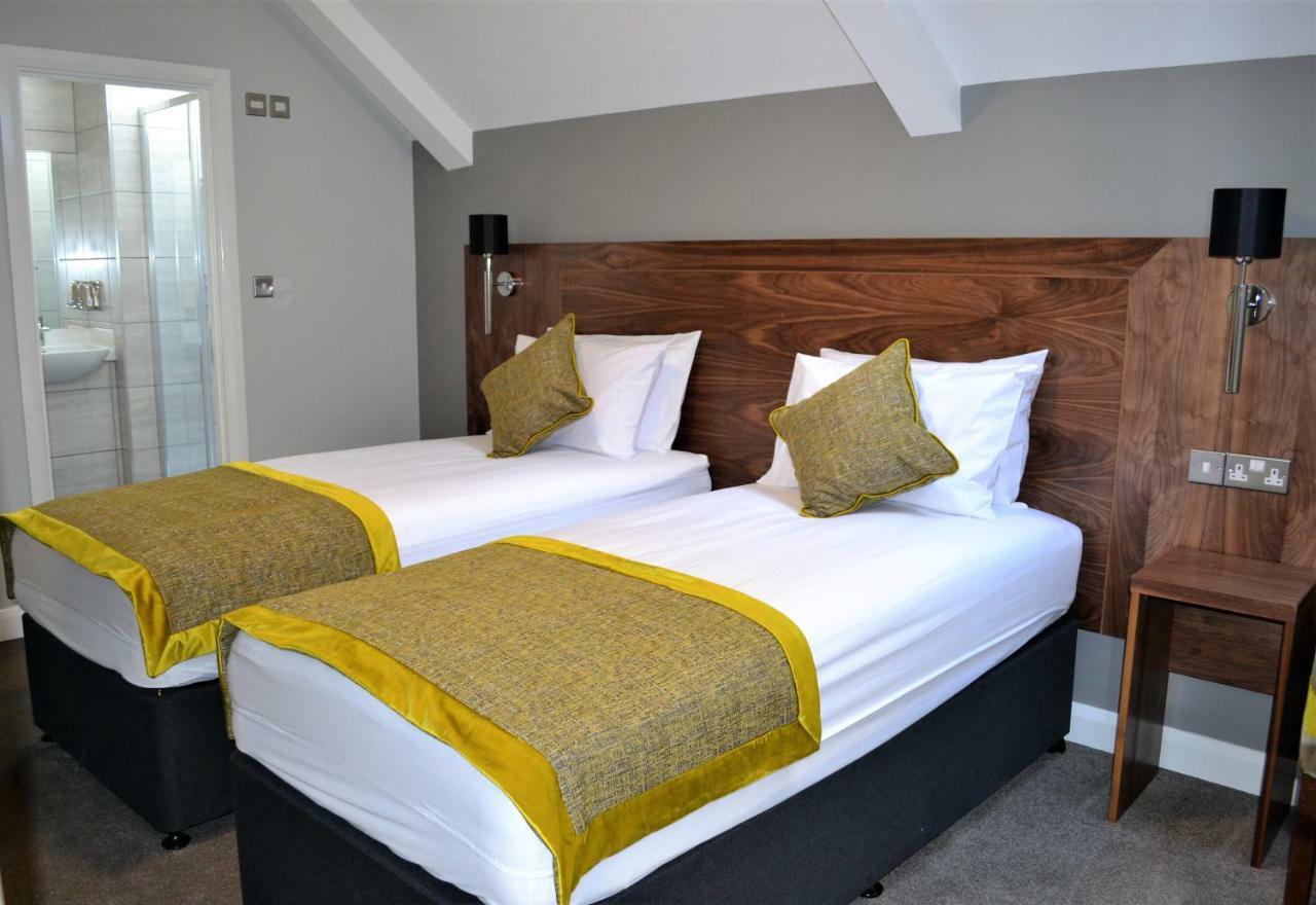 New Park Hotel Carmarthen Eksteriør billede